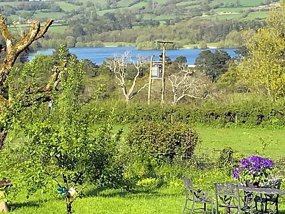 Coombe Lodge Farm House