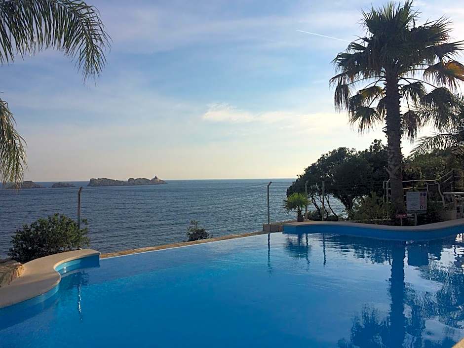 Royal Princess Hotel