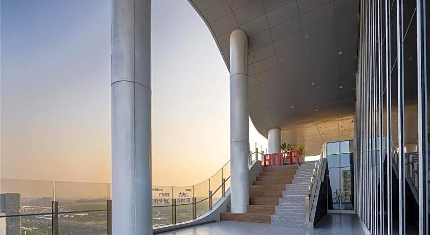 Radisson RED Guangzhou South Railway Station