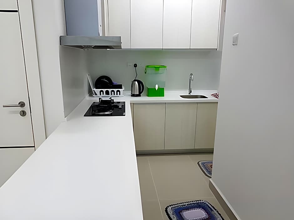 Holi 1Medini Suites Legoland