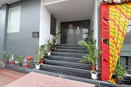 FabHotel The Leamington