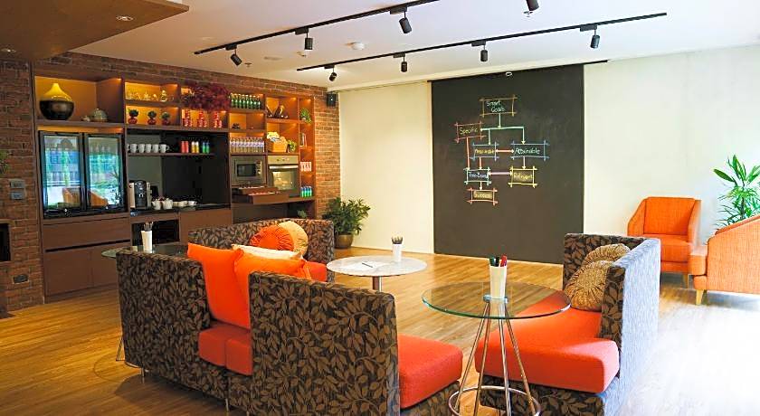 LiT BANGKOK Residence