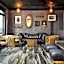 Redmont Hotel Birmingham, Curio Collection by Hilton