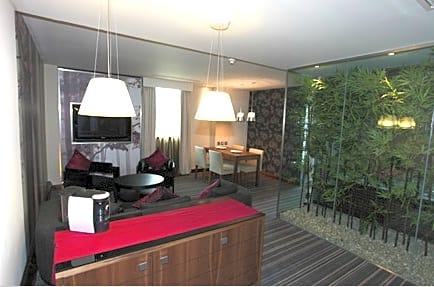DoubleTree By Hilton Sheffield City