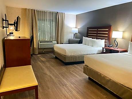 Standard Queen Room with Two Queen Beds