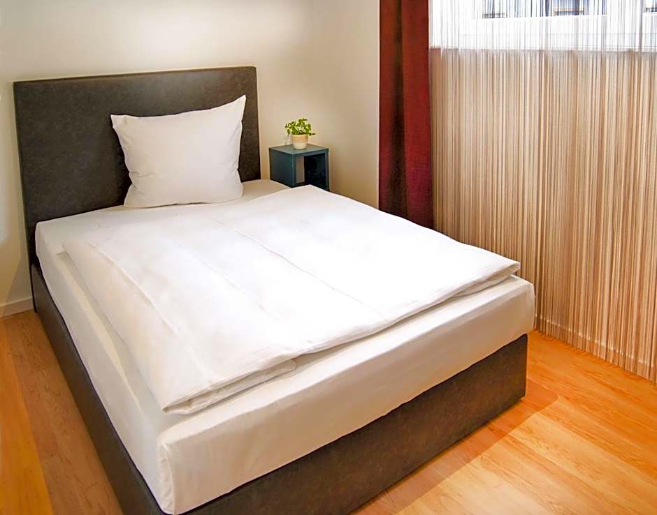 SEEGER Living Premium West