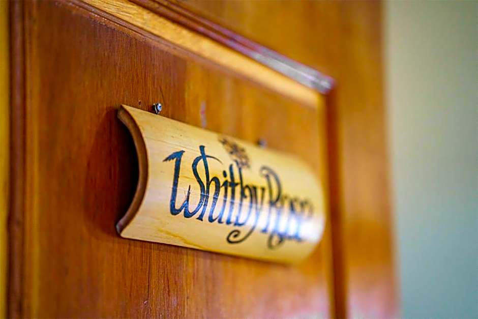 Whiterose Guesthouse
