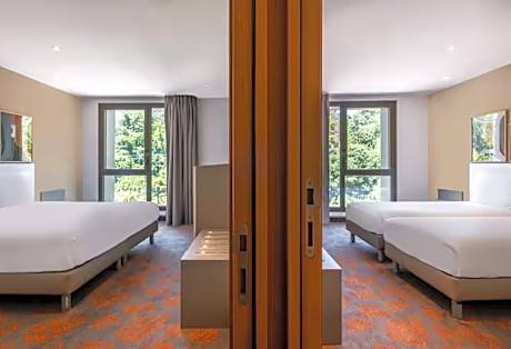 Family Connecting Room