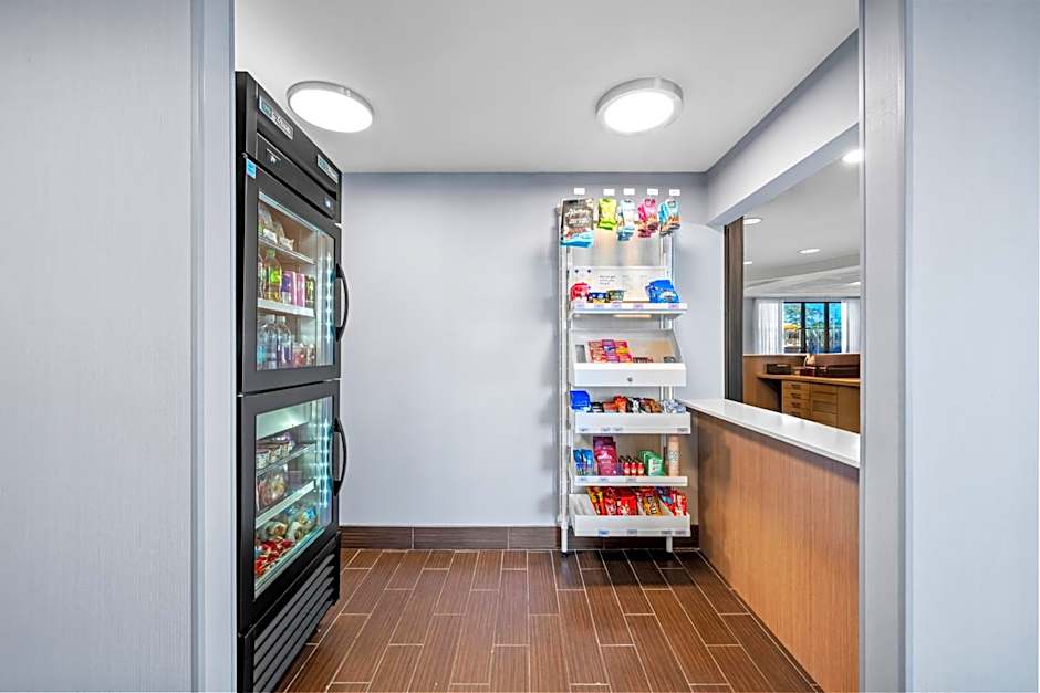 Spark by Hilton Cleveland Beachwood