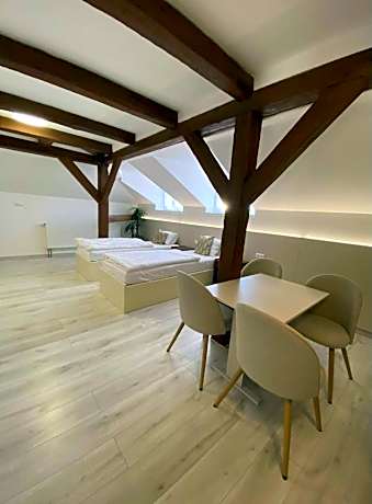 Quadruple Room with Private Bathroom