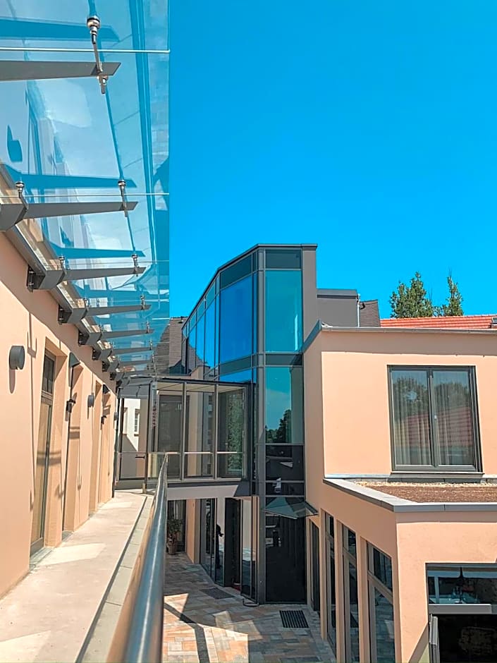 SPREE. Hotel am Hafen