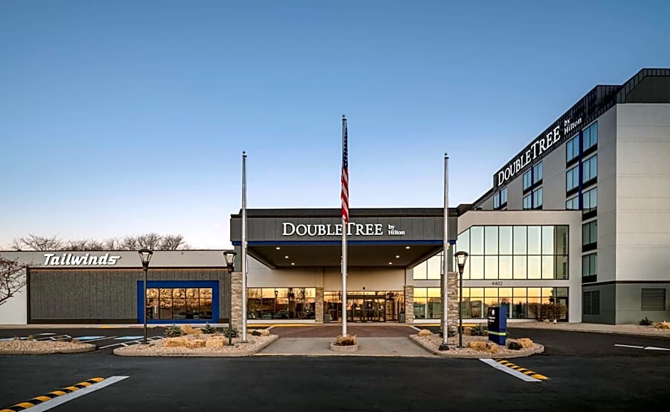 DoubleTree By Hilton Madison East