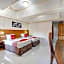 OYO 3950 The Ratna Hotel