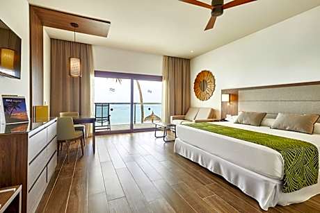 Junior Suite - Domestic Flight Included
