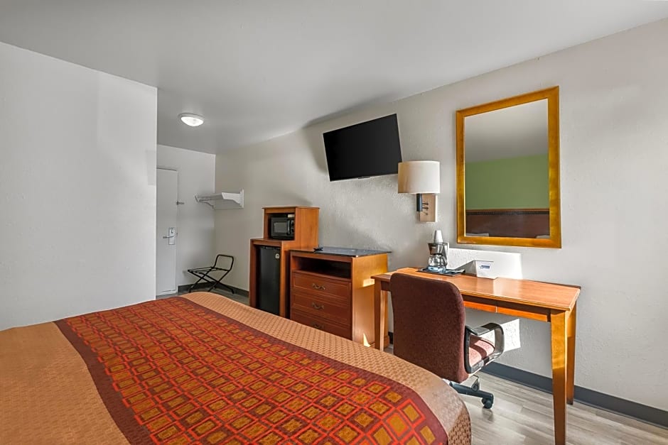 Americas Best Value Inn - Lincoln Airport