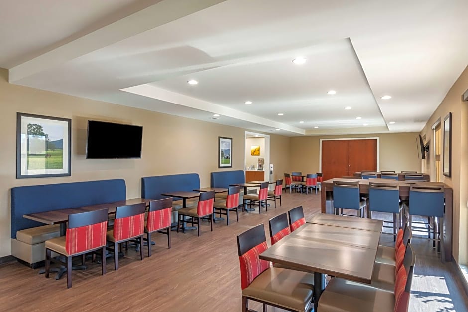 Comfort Inn & Suites