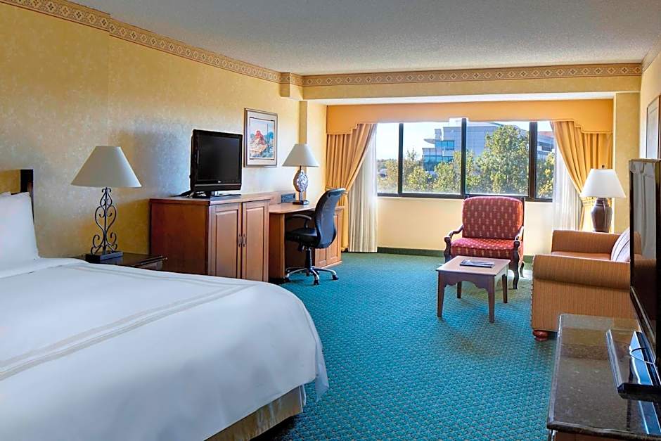 Albuquerque Marriott Pyramid North