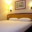 The Crossway Hotel, Coventry Walsgrave, Part of AG Collection