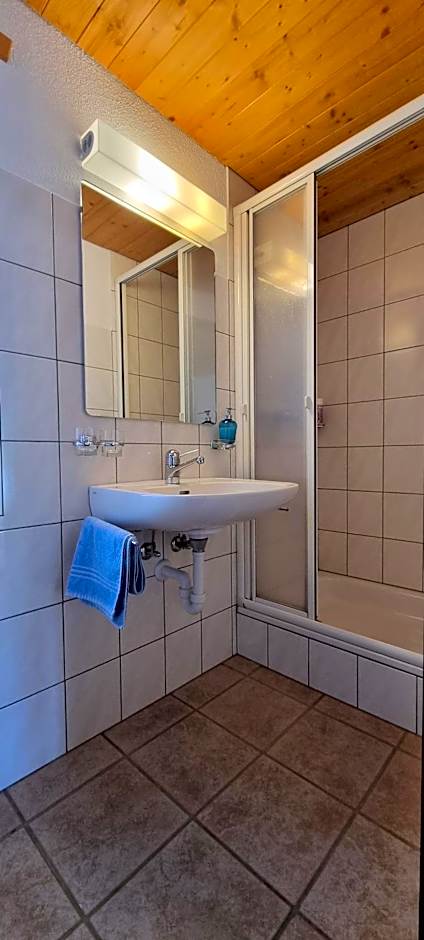 Miramont Horse Trekking Hostel