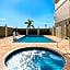 La Quinta Inn & Suites by Wyndham Mercedes Outlet Mall