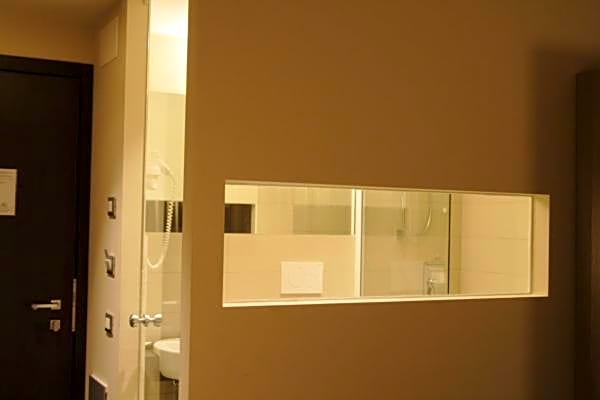 HLL Hotel Lungolago Lecco-Como Lake