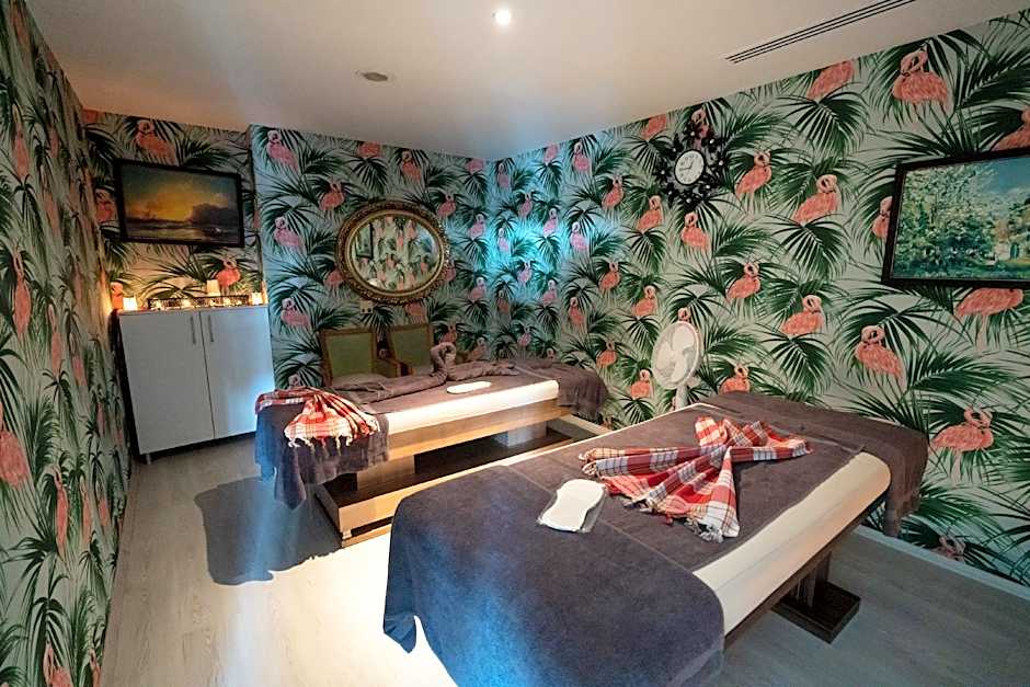 The Green Park Bostanci