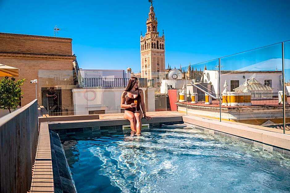 Casa Alhaja by Shiadu