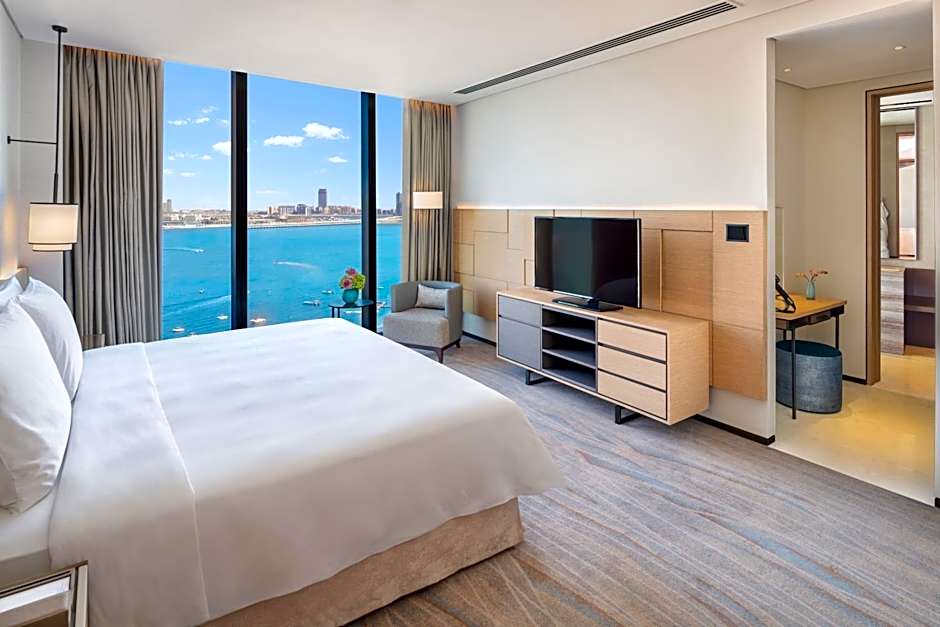 Photo 1 of 4 of Executive 1 Bedroom Suite, Sea View