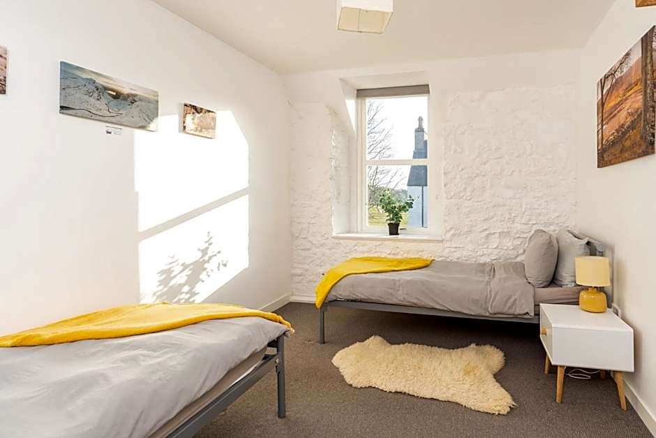 Hartfield House Hostel