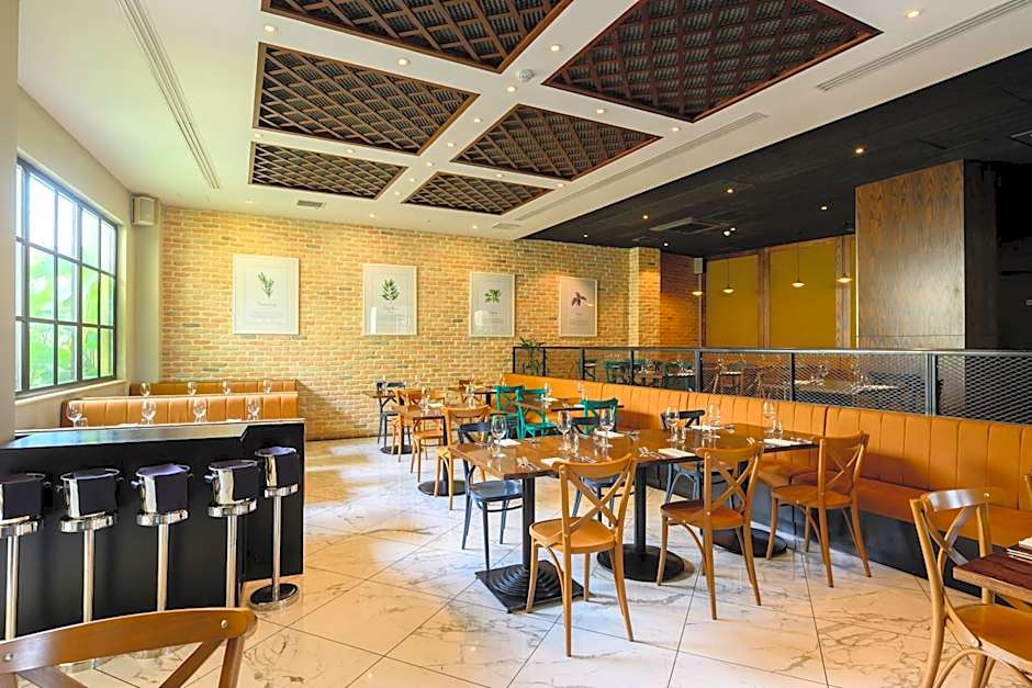 XVI Suites - Adults Only