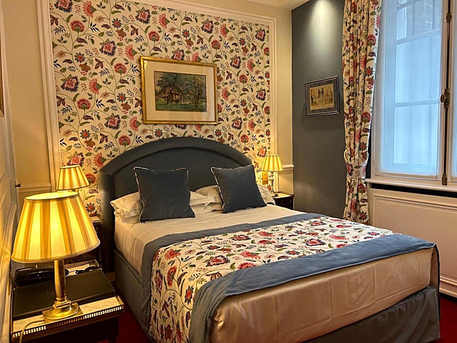 Hotel Duc De St-Simon