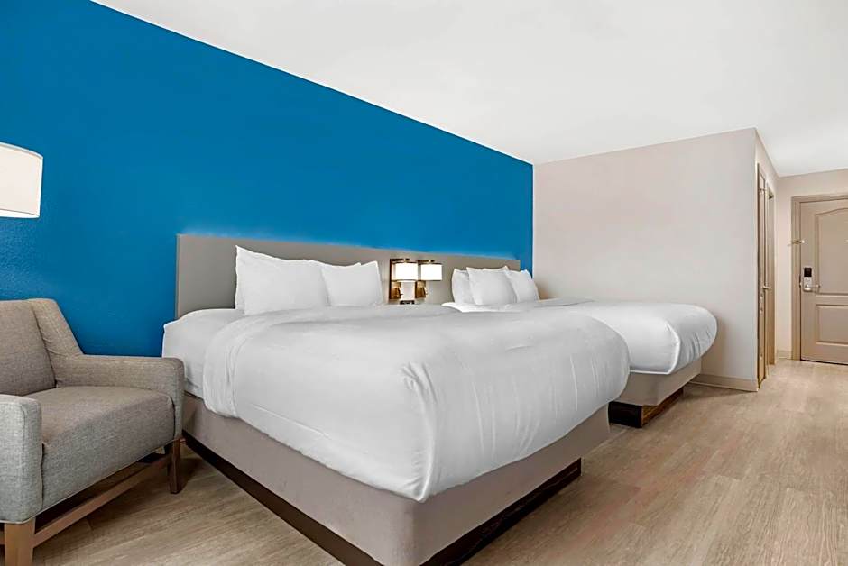 Comfort Inn & Suites Dothan Northside Plaza