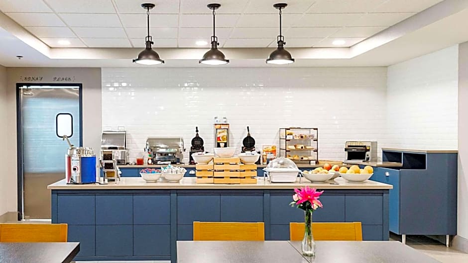 Country Inn & Suites by Radisson, Appleton, WI