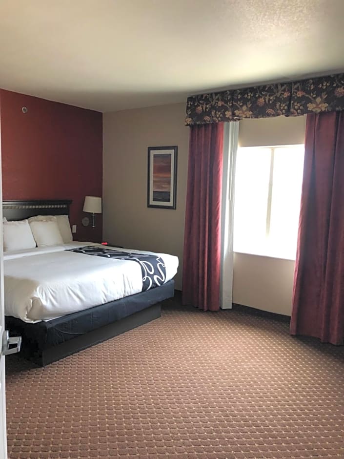 Americas Best Value Inn & Suites Gun Barrel City