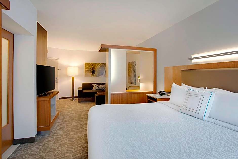 Photo 1 of 19 of SpringHill Suites by Marriott Hartford Airport/Windsor Locks