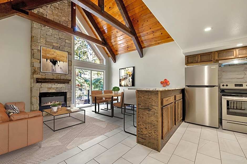 Northlake Lodges & Villas
