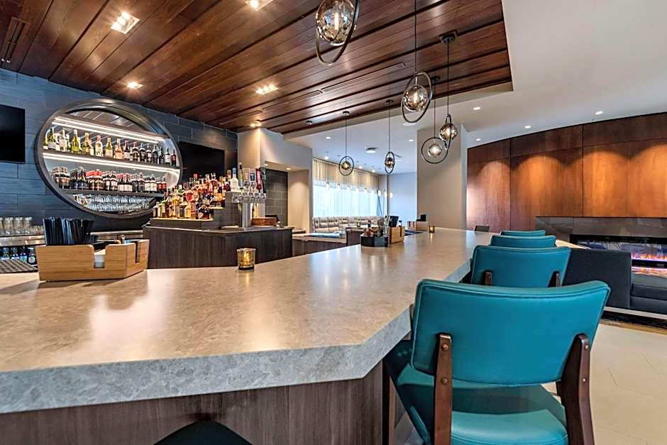Cambria Hotel Minneapolis Downtown