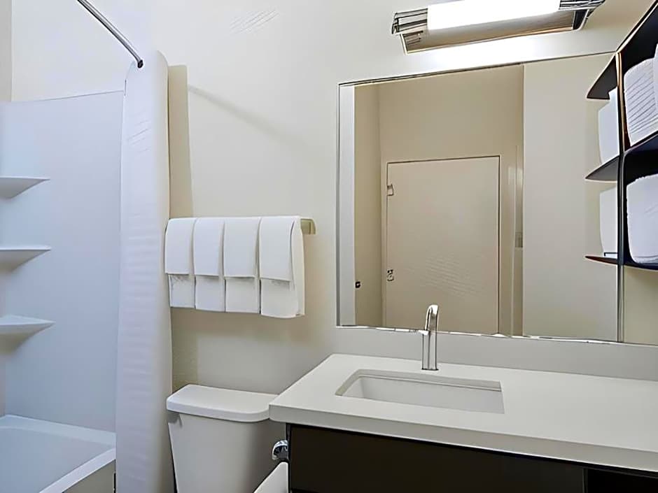 Candlewood Suites Jefferson City By IHG