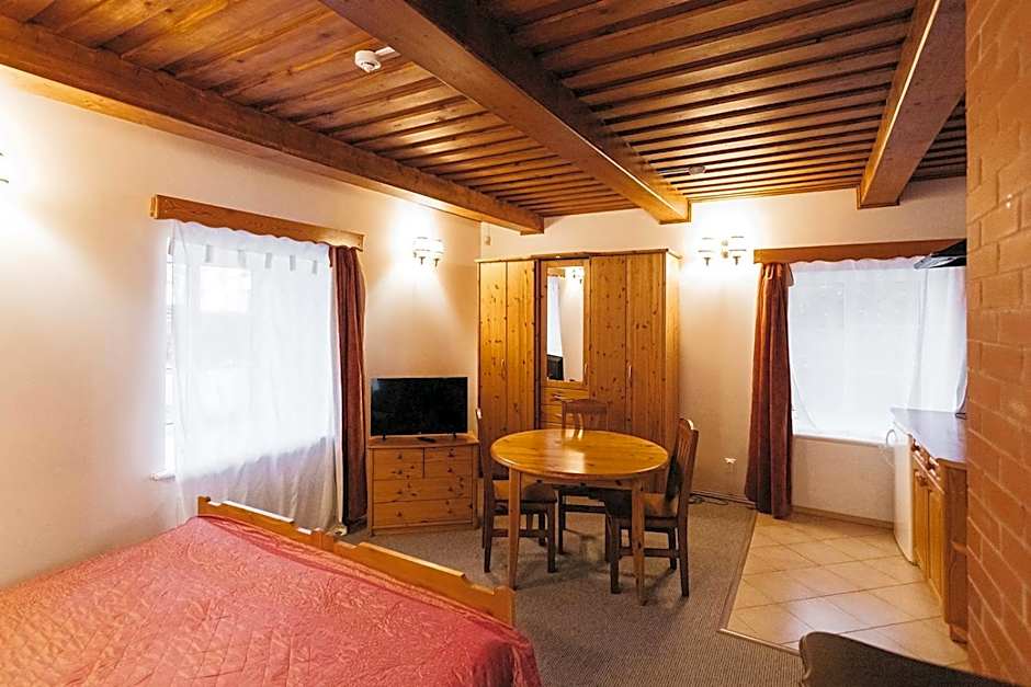 Jaunmoku Palace Complex Hotel