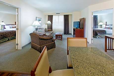 Two-Bedroom Suite