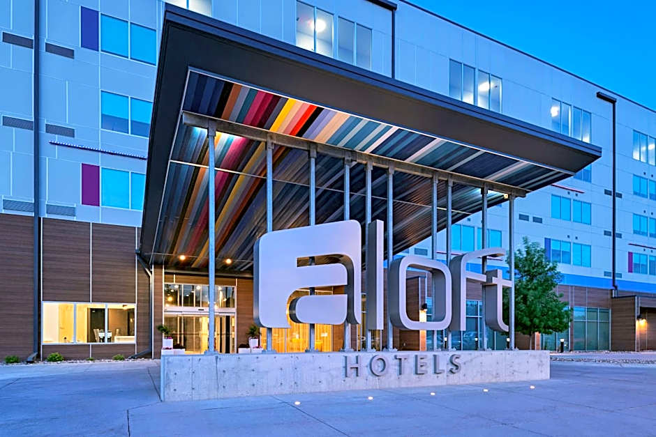 Aloft Omaha West