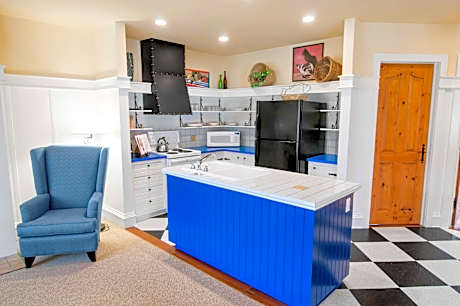 2 Bedroom 1 Kg 2 Twns Golf View Suite