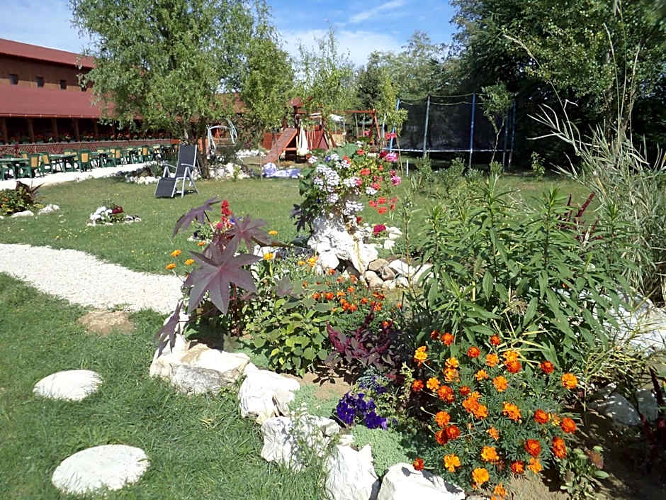 Pollushof Panzió és Étterem