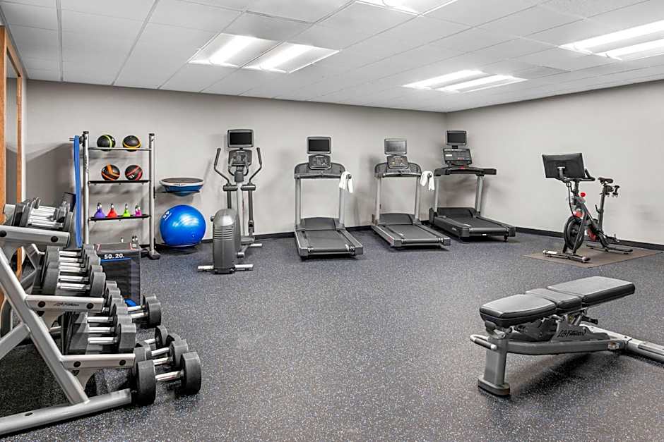 Hampton Inn By Hilton Grand Rapids-North