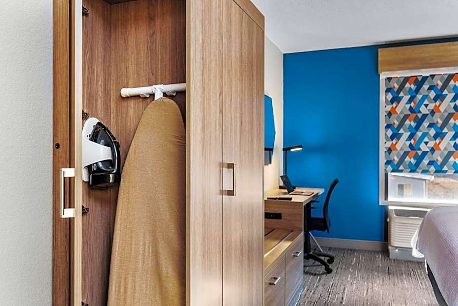 Holiday Inn Express New Albany By IHG