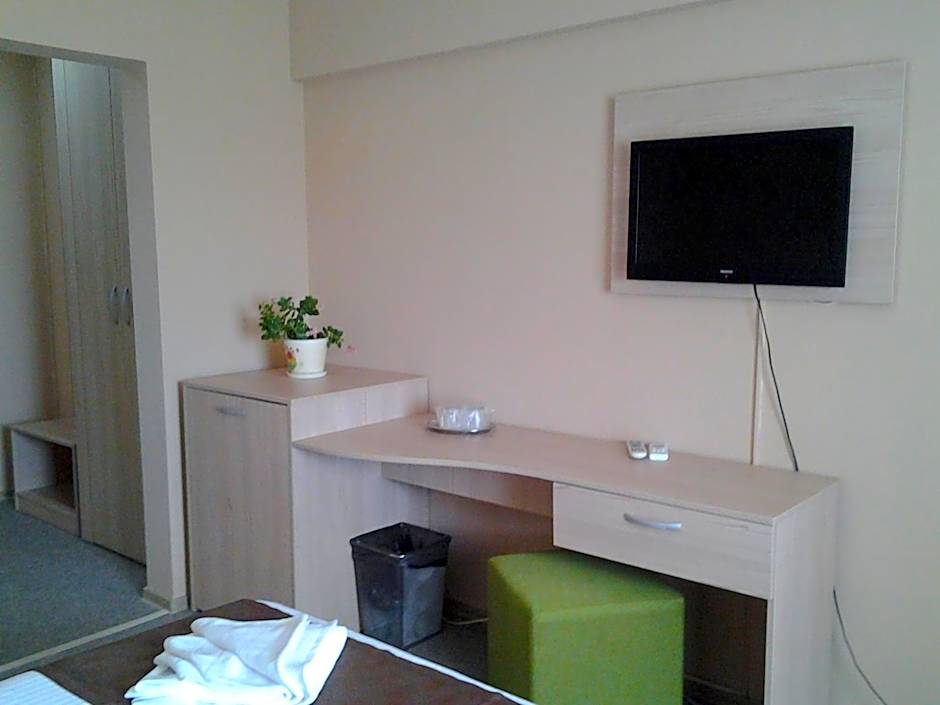 Hostel Nova Route