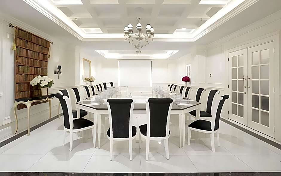 Lafayette Boutique Hotel