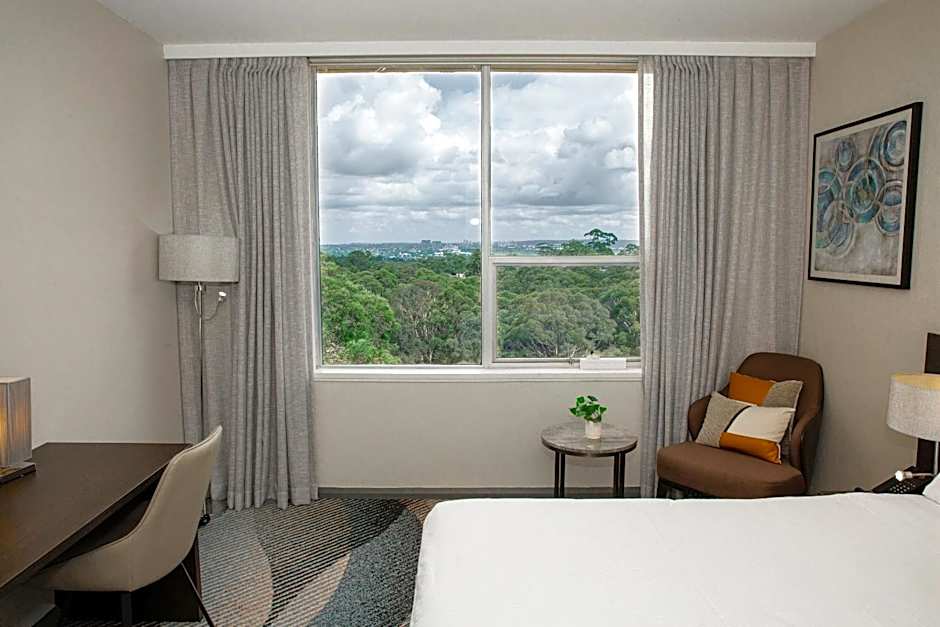 Royal Pacific Hotel