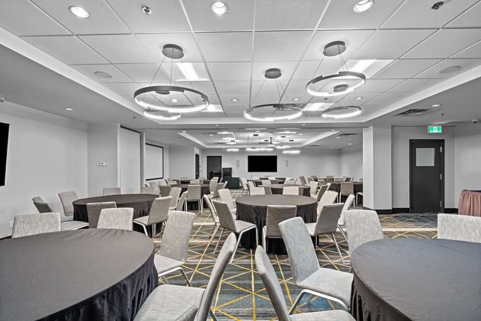 Holiday Inn Hotel & Suites Surrey East - Cloverdale By IHG