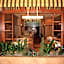 Hilton Los Angeles North/Glendale & Executive Meeting Center